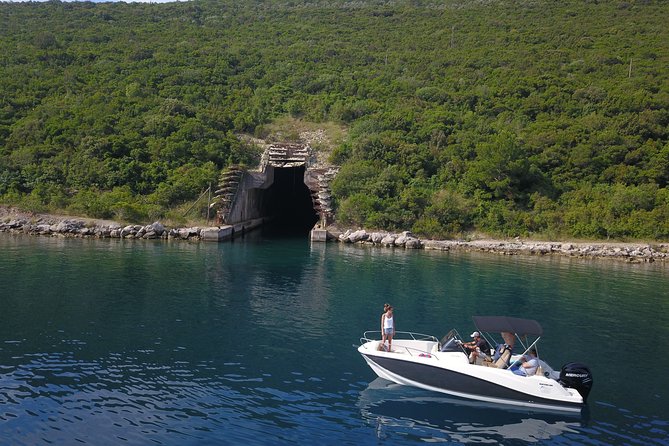 3h-Private Bout: Kotor bay and Blue Cave attraction (Free Drinks) - Mamula Island and its difficult past