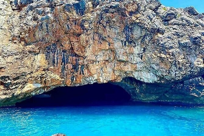 Blue Cave and Our Lady of the Rocks - 3h Private Speedboat Tour - The return ride and submarine tunnels