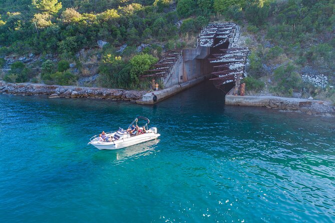 Blue Cave, Lady of the Rocks, Mamula, Submarine Tunnel+ (3h) - Key points to know before booking