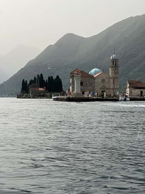Boka Bay: Lady of The Rocks & Old Town Perast Tour - Perast, 105 minutes among stone waterfront buildings