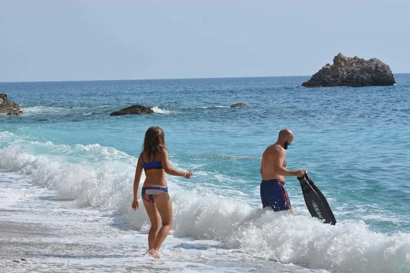 Budva Bay: Boat Tour with Snorkeling and Sightseeing - A local guide makes the difference
