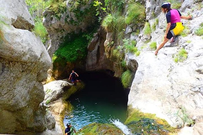 Canyon Međuriječ - Equipment that changes the value of the price