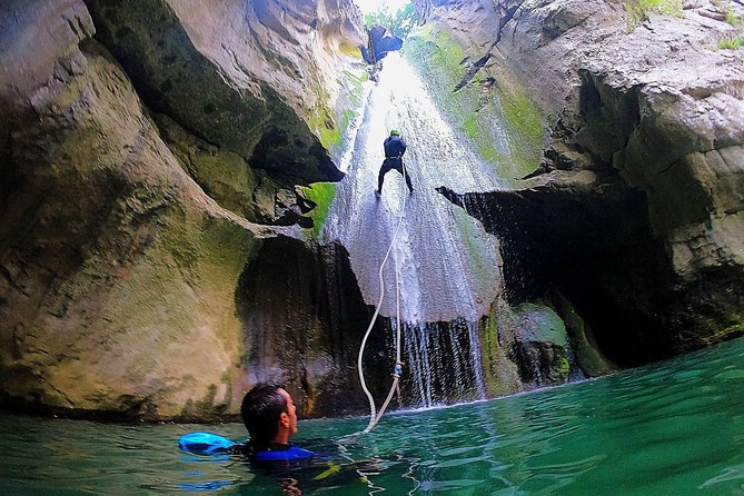 Canyoning Međureč river - Extreme Adventure in Bar City - Entering narrow cliffs and tiny passes