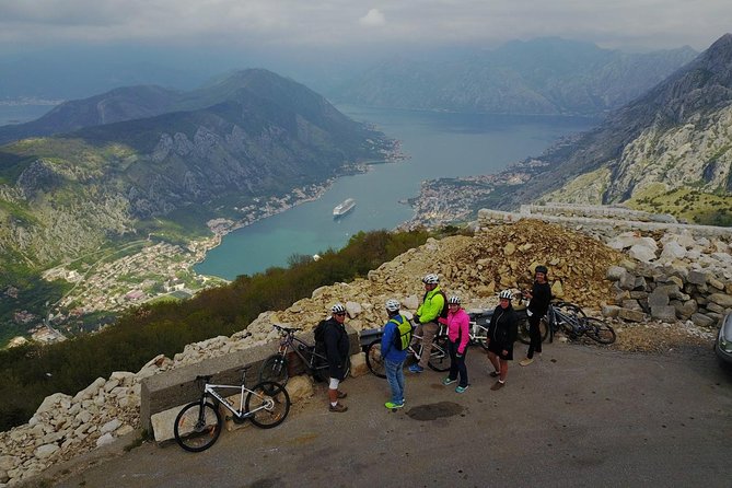 Epic 25 Turns Downhill Bike Descent w/ Panoramic Cable Car Ascent - Who should book this Kotor bike descent?
