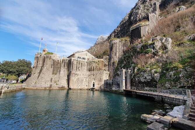Food, wine and the best private walking tour of Kotor - Who will get the most from the $108.13 price?