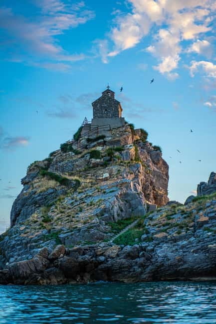 From Budva: Stefan and Katič Islands Boat Trip - The best parts of this five-hour coastal trip