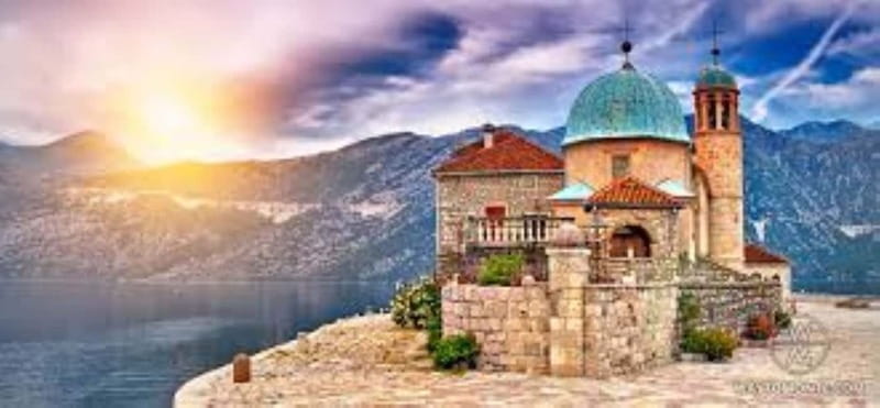 From Dubrovnik: Montenegro Day Trip with Boat Cruise - Border crossings and the real length of the day