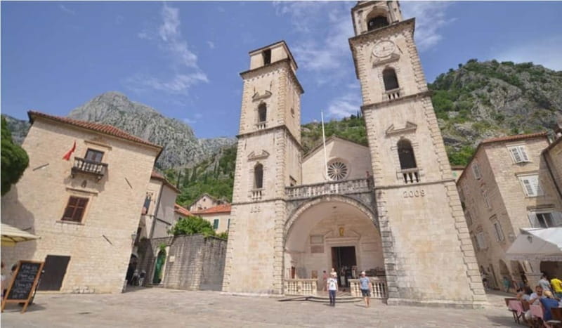 From Dubrovnik: Montenegro Day Trip with Boat Cruise - What the $62 price really covers