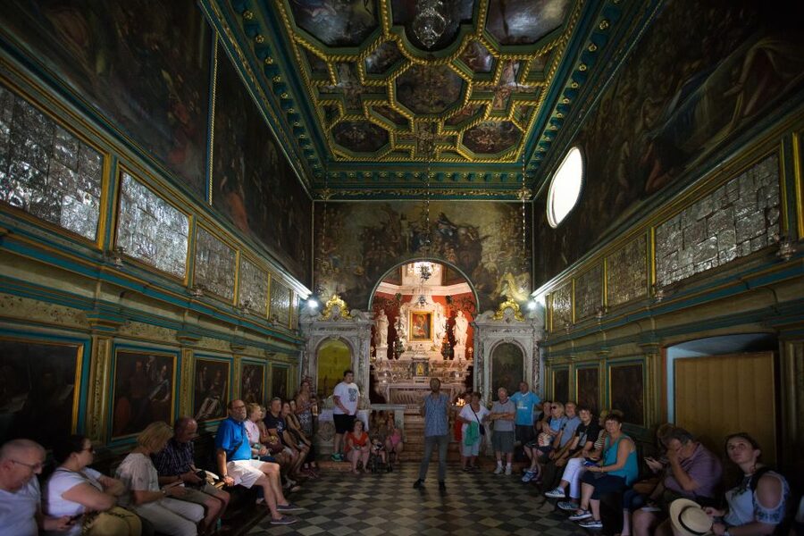 From Dubrovnik: Montenegro Highlights Day Tour - Perast and the boat to Our Lady of the Rocks
