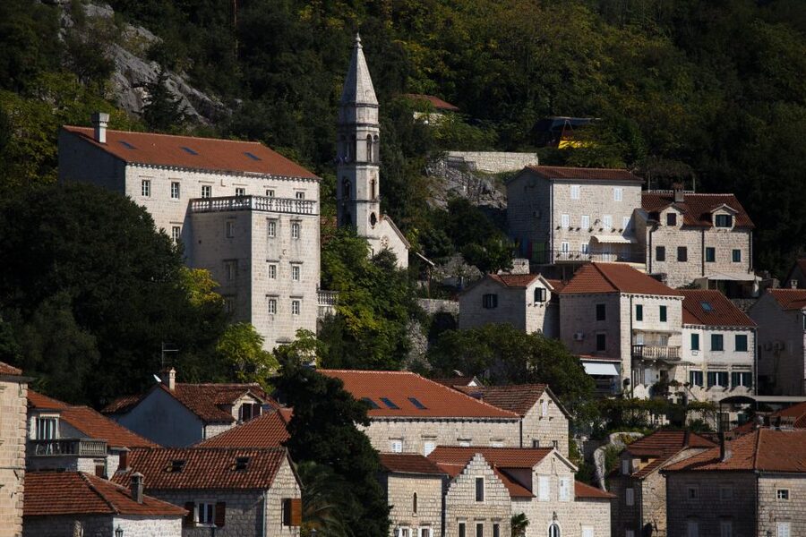 From Dubrovnik: Montenegro Highlights Day Tour - Kotor Old Town and its medieval streets