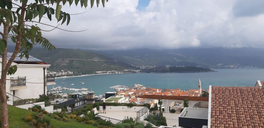 From Dubrovnik: Perast, Kotor & Budva Small-Group Day Trip - Budva: old streets, lunch, and a possible swim