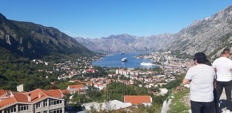 From Dubrovnik: Perast, Kotor & Budva Small-Group Day Trip - The early pickup and Croatia-Montenegro border