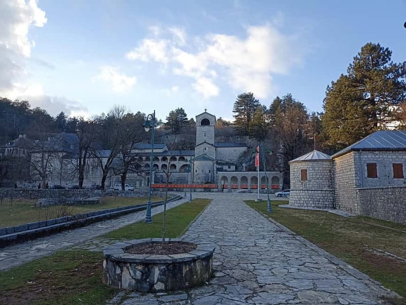 From Podgorica: Rijeka Crnojevica & Cetinje- History&Nature - Five details that define the experience