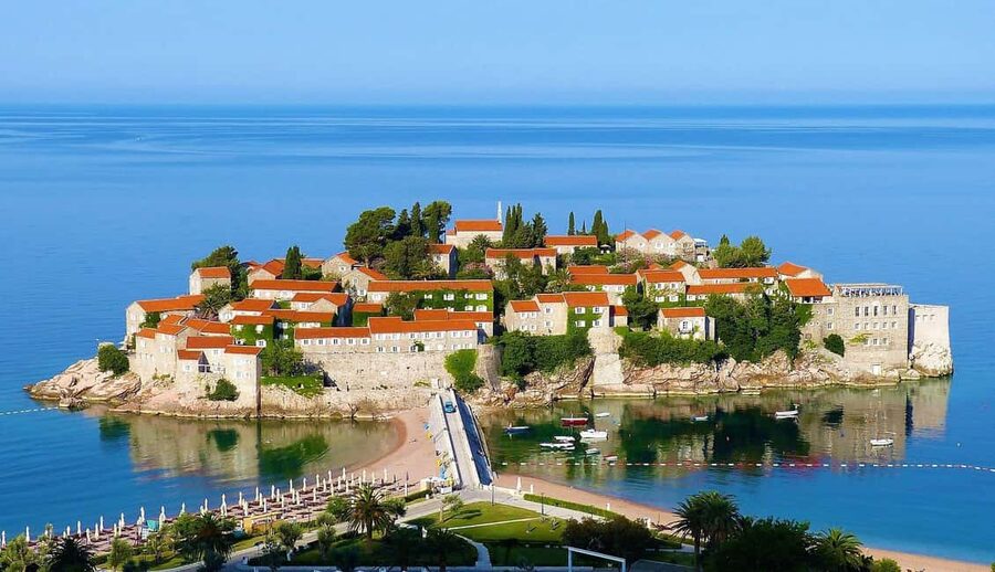 From Shkodra: Budva & Sveti Stefan (Montenegro) Day trip - Key points at a glance