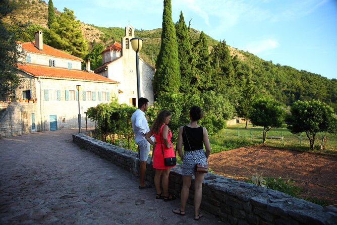 Great tour of coastal monasteries in Budva - Walking on the path of history! - Rustovo Monastery and its welcoming convent setting