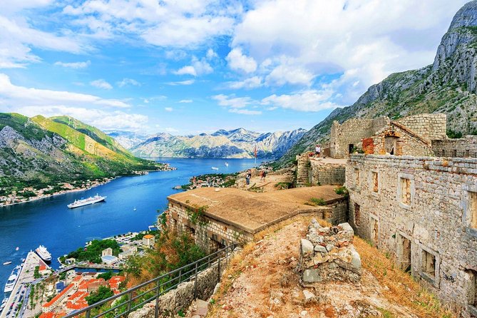 Hiking downhill from Krstac to Kotor, visit San Giovanni fortress - Key points at a glance