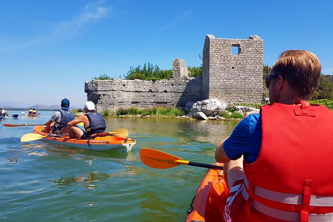 Kayak Guided Tour Skadar lake - Adventure in National park - Starting in Virpazar with practical support