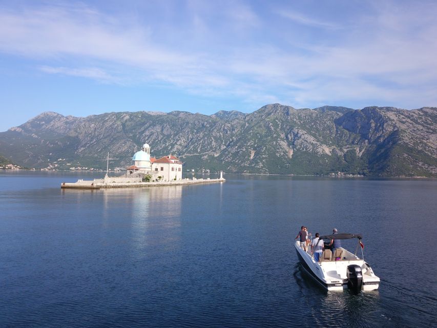 Kotor: Blue Cave, Žanjic Beach Speedboat Tour - An hour at Žanjic Beach