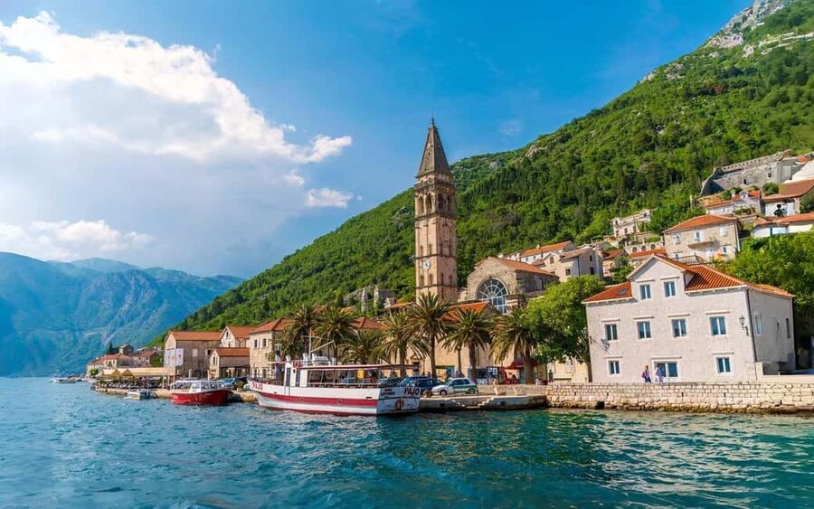 Kotor: Boat Tour with Blue Cave visit and Boka Bay - Key points at a glance