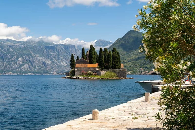 Kotor: Fast-Track Venetian Perast & Our Lady Of The Rocks - What the small-group format feels like
