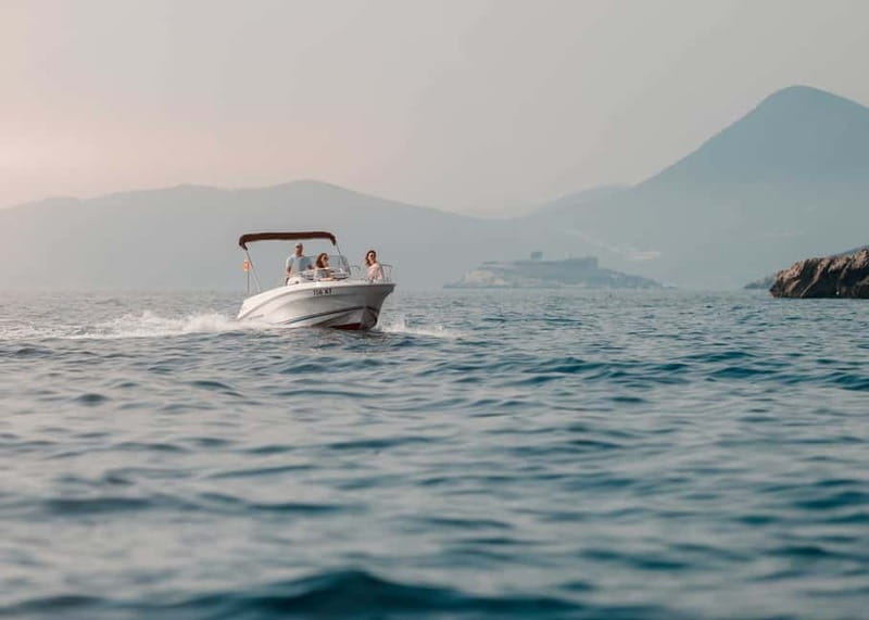 Kotor: Our Lady of the Rock and Perast Speedboat Tour - Leaving Kotor from Park Slobode