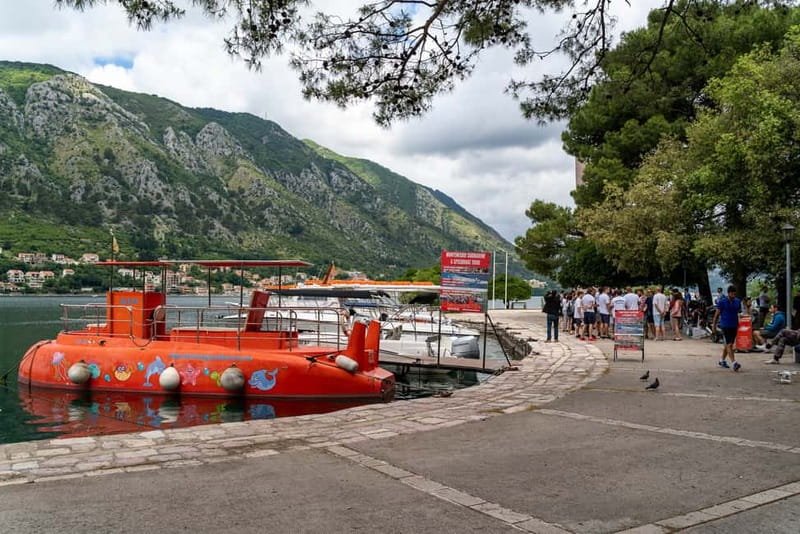 Kotor: Red Semi-Submarine Family Tour With Underwater Cabin - Why the red semi-submarine works well in Kotor