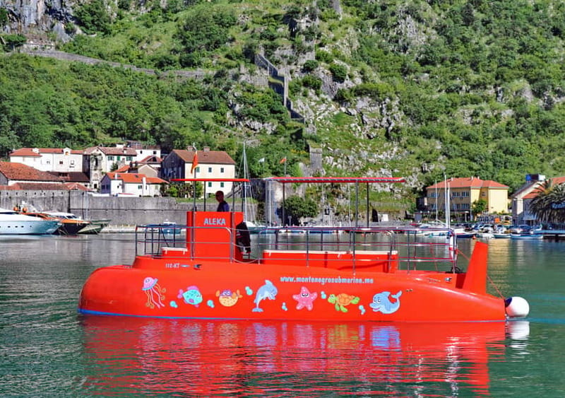 Kotor: Red Semi-Submarine Family Tour With Underwater Cabin - Family comfort and the small details that matter