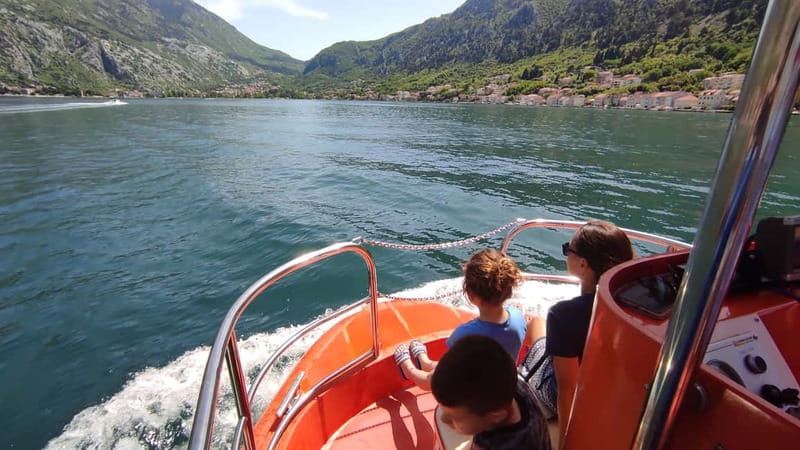 Kotor: Red Semi-Submarine Family Tour With Underwater Cabin - Is $35 a fair price for one hour?