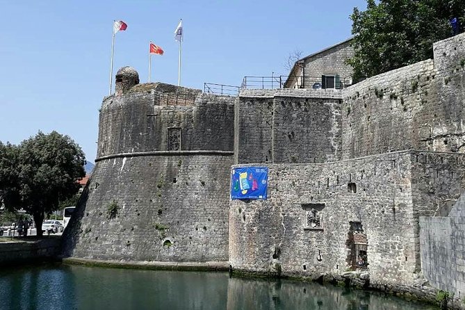 Kotor walking tour and Jaz beach - private tour - A focused 45 minutes inside Kotor Old Town