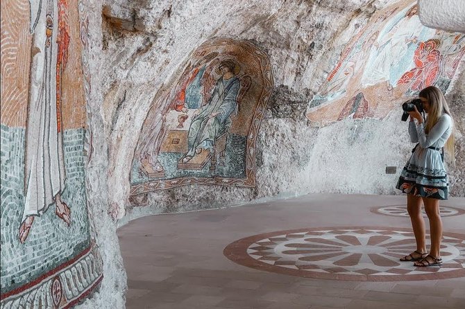 Ostrog Monastery tour - The 9:00 am pickup in Podgorica