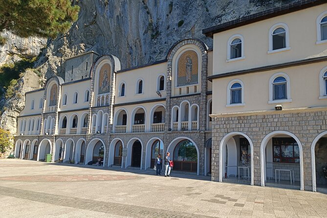 Ostrog Monastery tour - Who will enjoy this private outing?