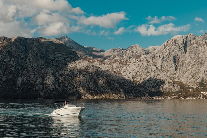 Our Lady of the Rocks two hours private tour - The silent presence of Sveti Djordje