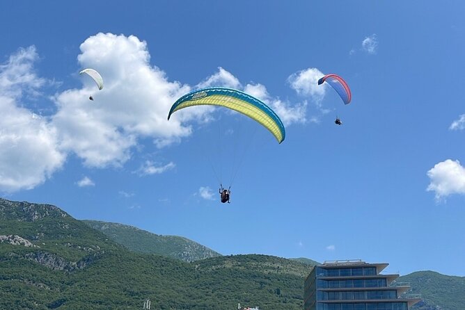 Paragliding in Budva with Certified Pilot (Free Pick-Up Included) - Is $117.95 a fair price?