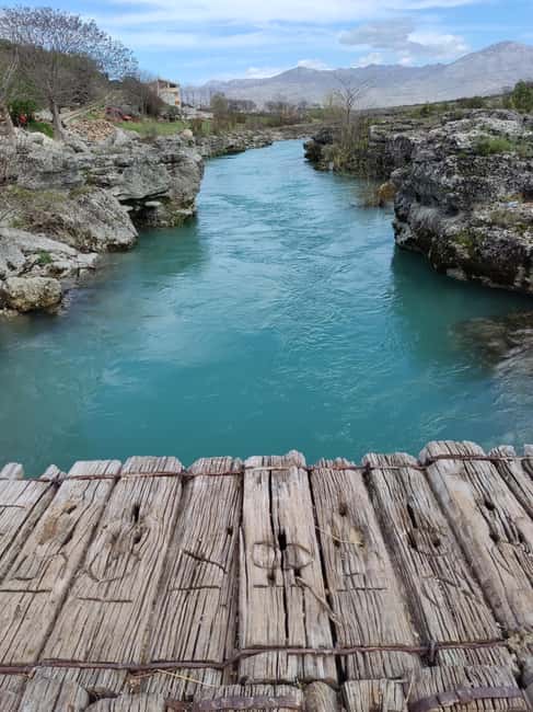 Podgorica by E-Bike: Vineyards, Wines & Waterfalls - Cycling through Plantaze’s huge vineyards