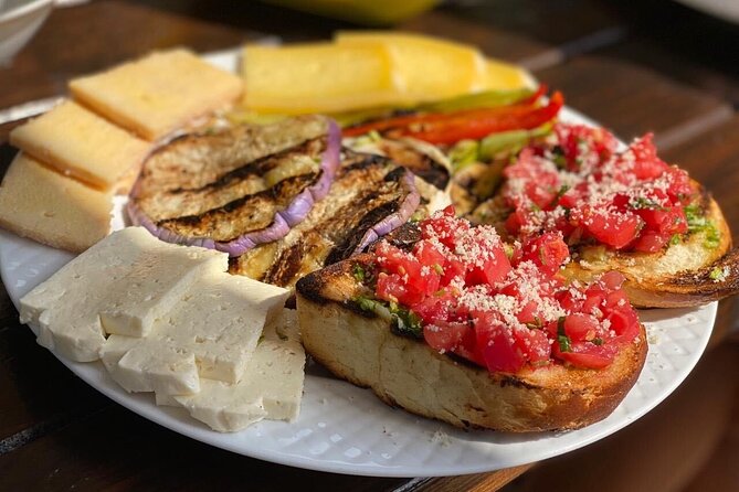 Private Gastro Cruise: Blue Cave & Organic Seaside Lunch - Risan and the family mussel farm
