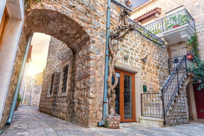Private Guided Tour in Budva Sveti Stefan - Who should book this experience?