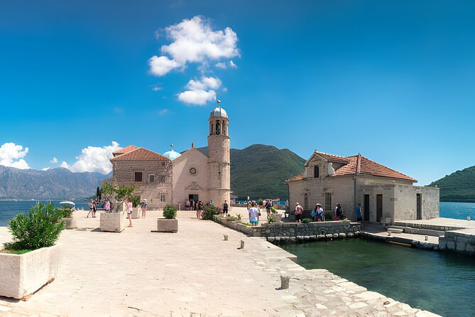 Private Tour Cable car -Kotor- Perast- our Lady of the Rocks - How the guides shape the experience