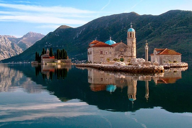 Private Transfer from Tivat airport to Perast - Perast’s churches, mansions, and island view