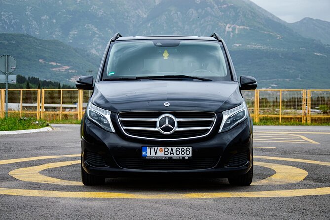 Private Transfer from Tivat airport to Perast - The airport pickup and first few minutes