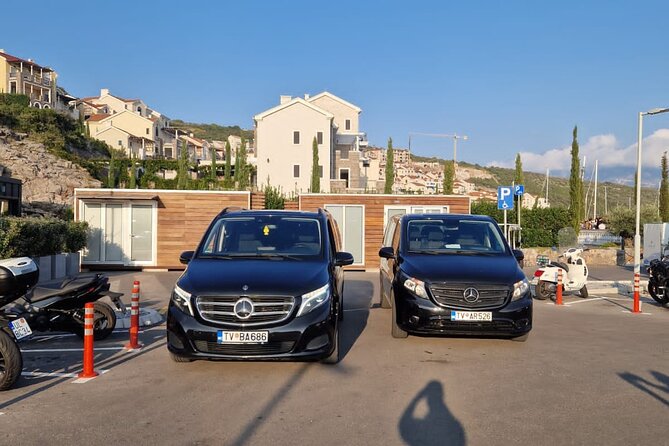 Private transfer from Tivat to Dubrovnik airport - A private car instead of a shared shuttle