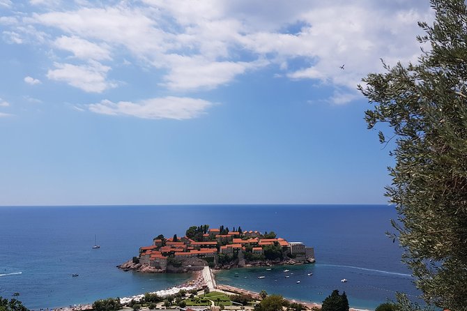 Private transfers from Podgorica Airport and city to Budva - The limits you should understand