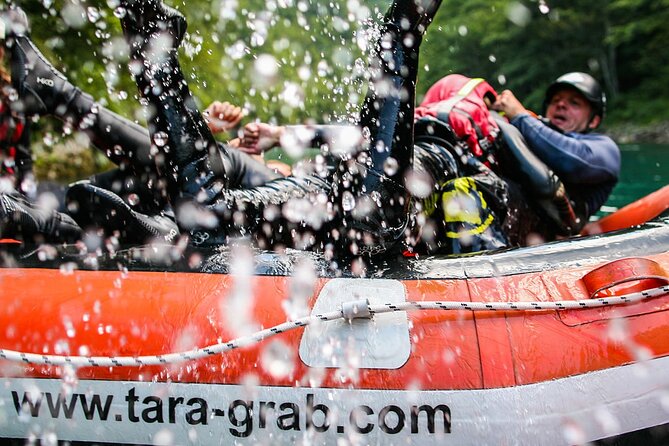 Rafting Adrenalin 7km - Finishing at Grab Beach and jumping from the rock
