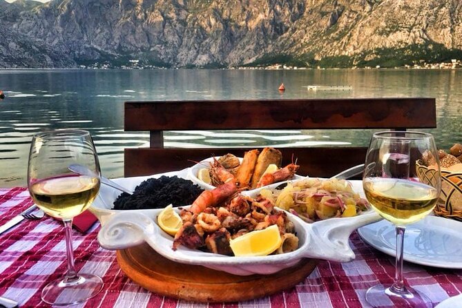 Self-tailored Private Kotor Boat Tour Pay by the Hour - Perast, the Bay’s Baroque Waterfront