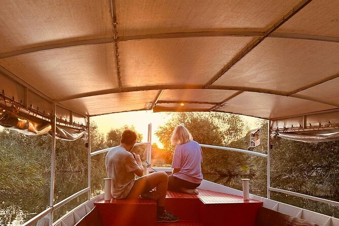 Skadar Lake Private Boat Tour with Wine Tasting - What the boat, drinks, and guide service add