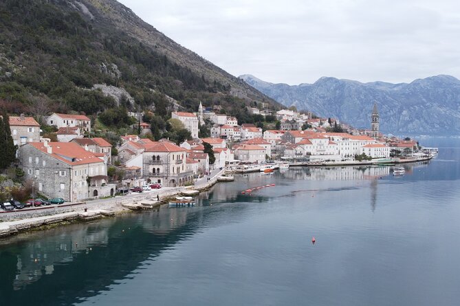 Speed Boat Trip: Kotor Bay attraction , Blue Cave and beach time - What the guides and boat service add