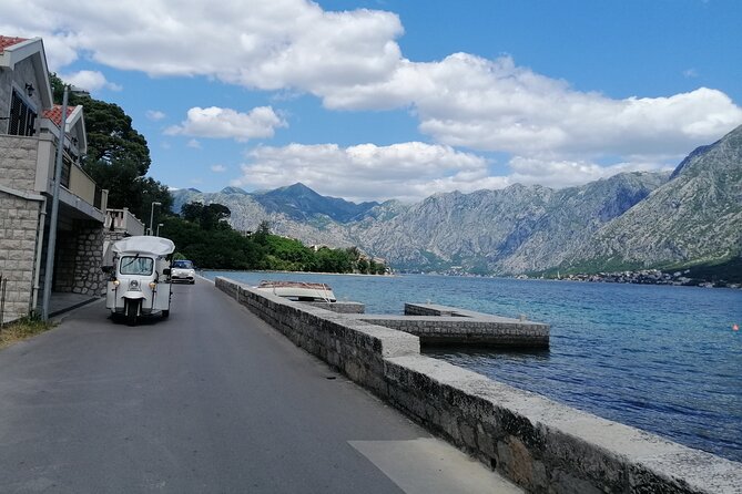 Tuk Tuk Montenegro: Magnificent Boka Bay - Porto Montenegro for a real pause