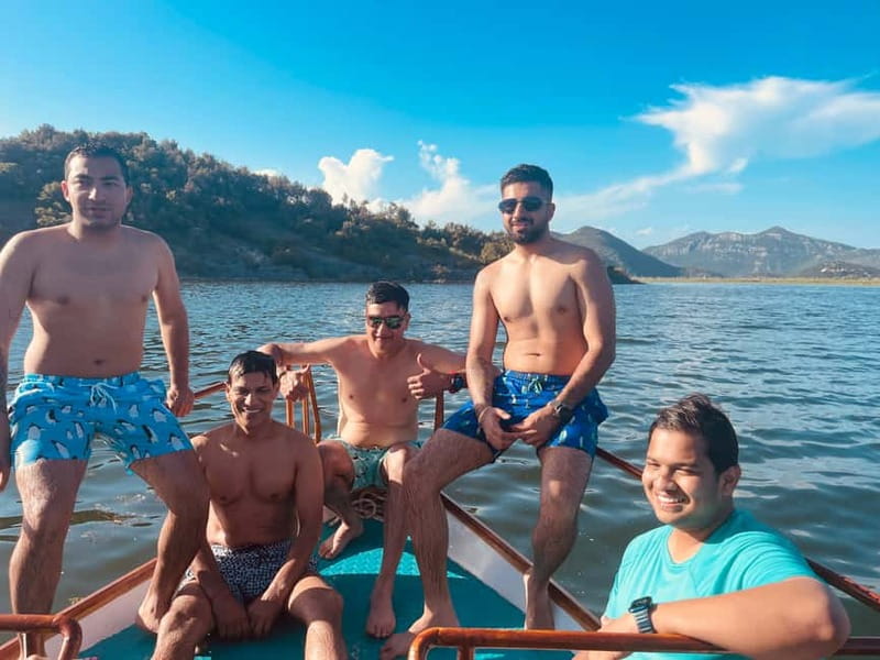 Virpazar: Skadar Lake Guided Nature Cruise with Drinks - The swimming stop in open Skadar Lake